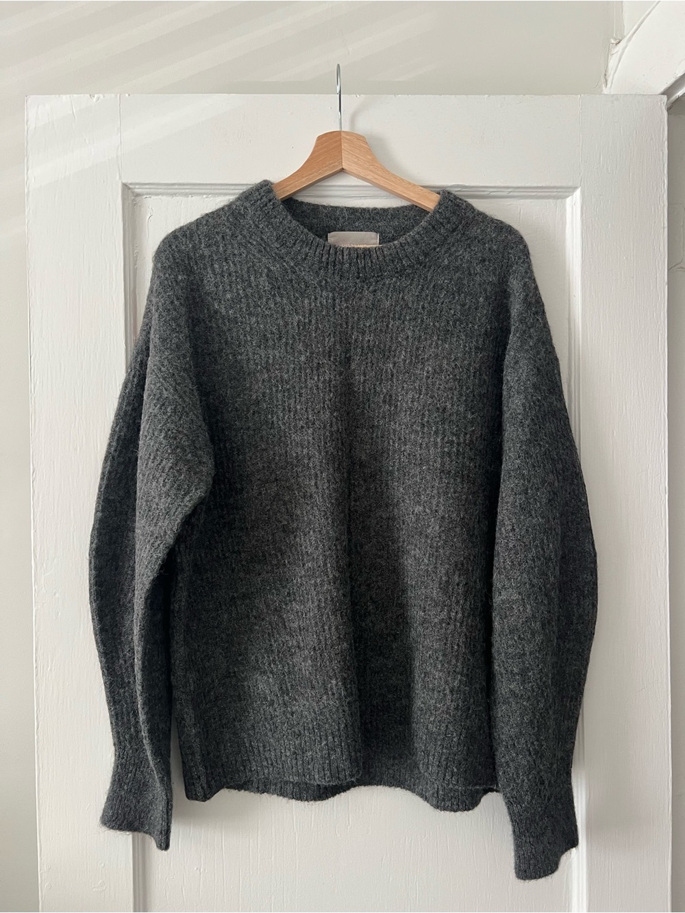 Everlane Alpaca Crew Sweater in Grey - L